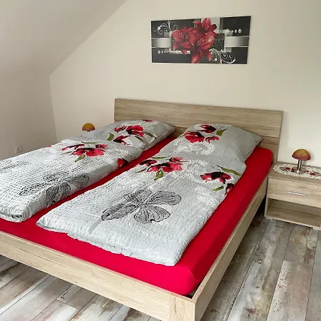 Mit Balkon Direkt Am Wald Und Wanderweg Ruhe Pur 2 Og Apartment *