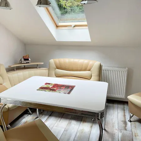 Apartment Mit Balkon Direkt Am Wald Und Wanderweg Ruhe Pur 2 Og *